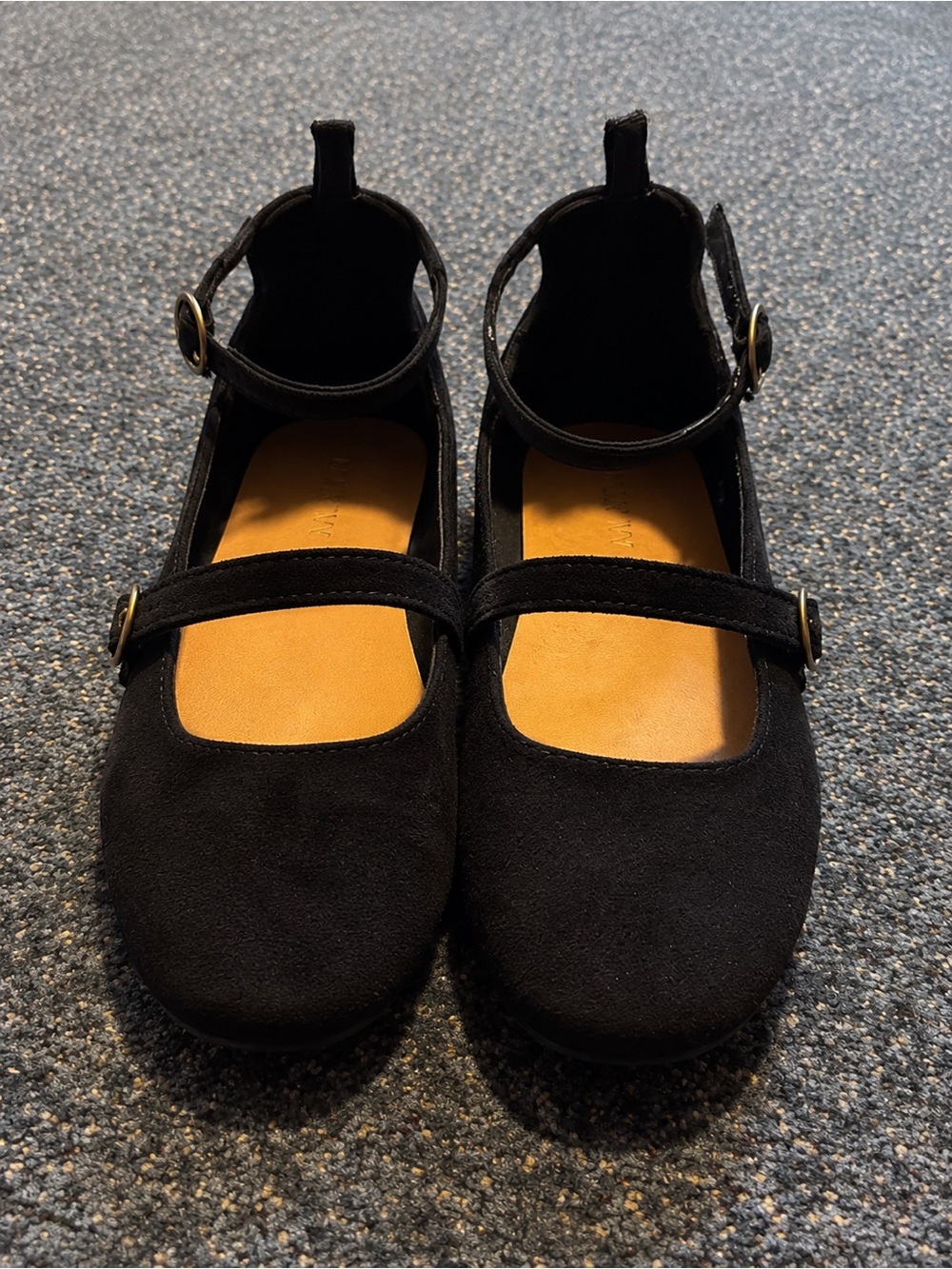 OLD NAVY Girls Black Faux Suede
Double Strap Mary Janes ~ size 11